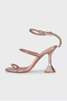 Pink sandals with Gilda decor