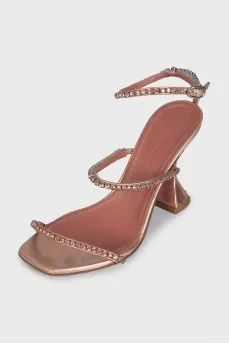 Pink sandals with Gilda decor