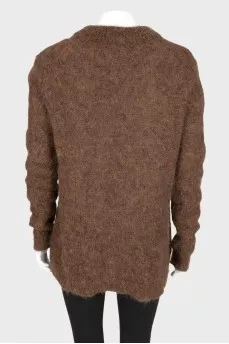 A woolen brown sweater