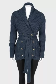 Knitted cardigan with double-breasted clasp