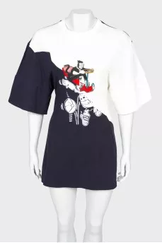 Asymmetric print T -shirt