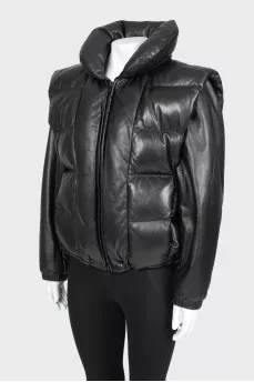 Leather jacket with detachable sleeves