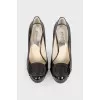 Patent black shoes