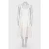 Fitted dress with lace