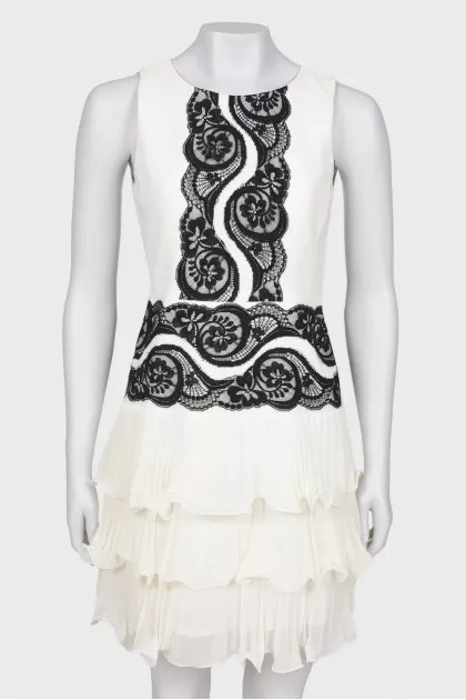 White lace dress