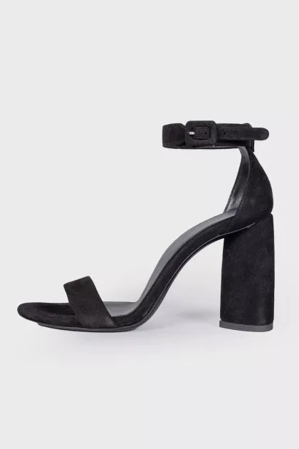 Suede sandals with massive heels