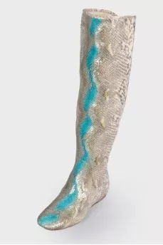 Boots embossed with snakeskin