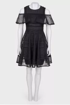 Dress with lace and ruffles
