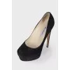 Suede black heels 