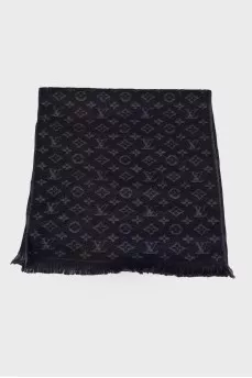 Black scarf from the brand's logo