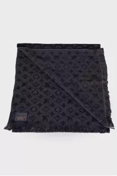 Black scarf from the brand's logo