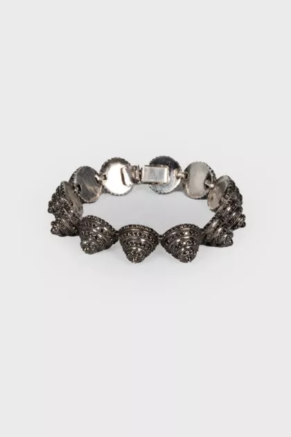 Bracelet with spikes in rhinestones