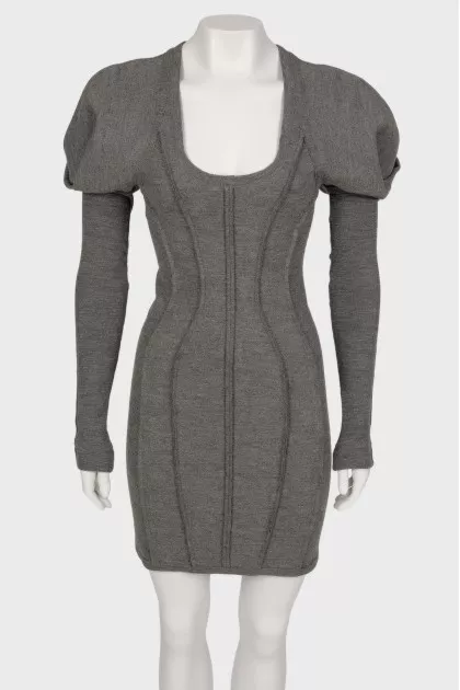 Woolen dress with decorative seams