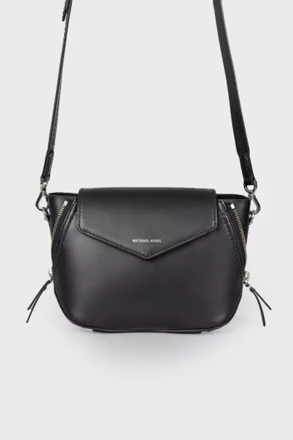 Черная сумка crossbody