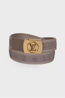 Belt with brand logo