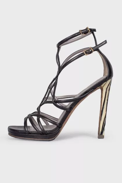 Weave sandals