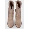Quilted suede boots