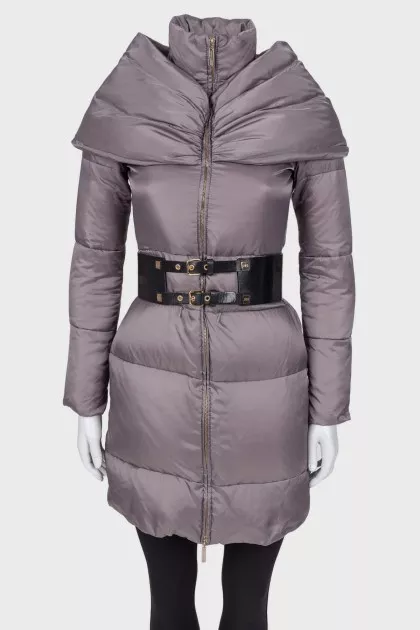 Padded jacket with belt