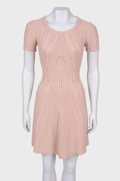 Fitted knitted dress