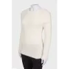 Sweater with fleecy thread texture