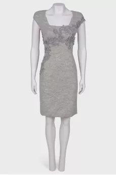 Cashmere dress with application