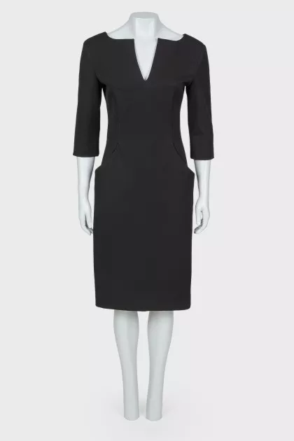 Black dress with pockets