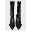 Pointed toe boots