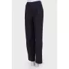 Classic free-cut pants