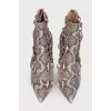 Boilions with embossing for snake skin