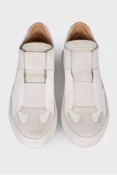 Combined white sneakers