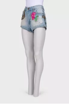 Denim shorts with applications