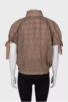 Short -sleeve windbreaker