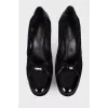 Suede pumps with patent inserts