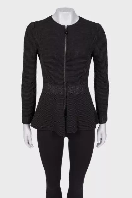Fitted zipper top