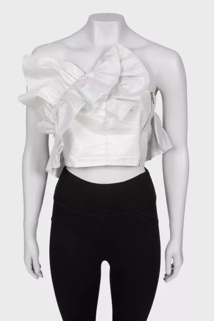 Silvery top with ruffles