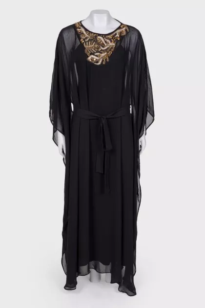 Чорна сукня з аплікацією