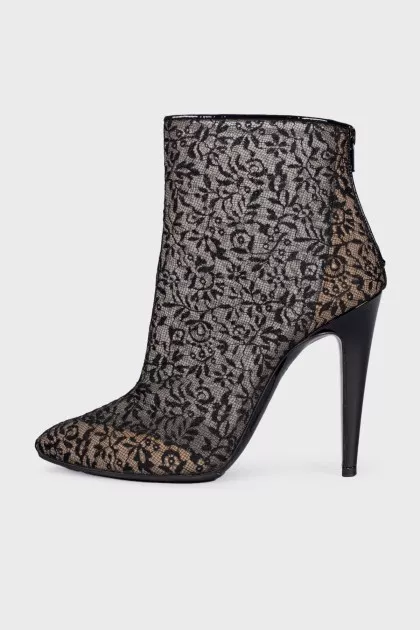 Ankle boot fish net