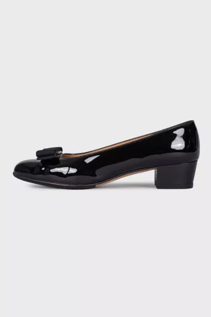 Black patent Heels