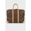 Flat bag with signature print