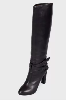 Black high boots on heels