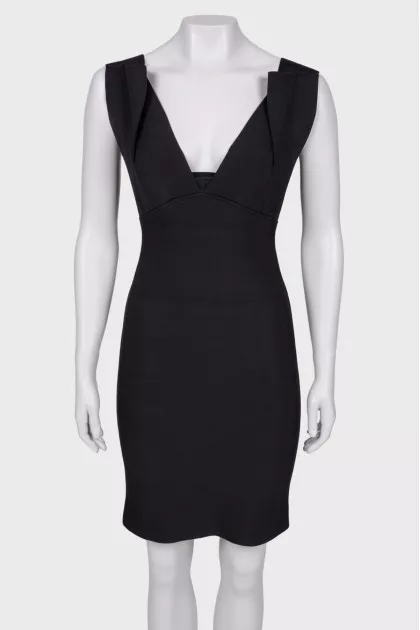 Black bodycon dress