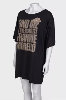 Black T-shirt with slogan print