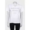 T-shirt with logo and chain