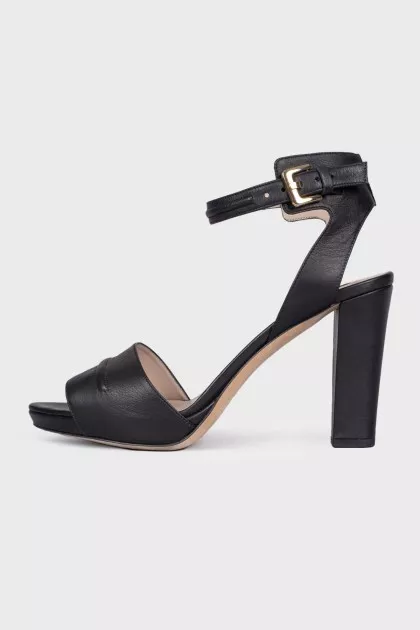 Black leather sandals