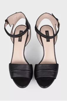 Black leather sandals