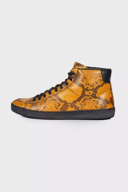 Men's sneakers with snakeskin effect