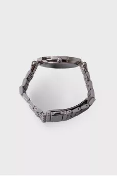 Watches with crystals