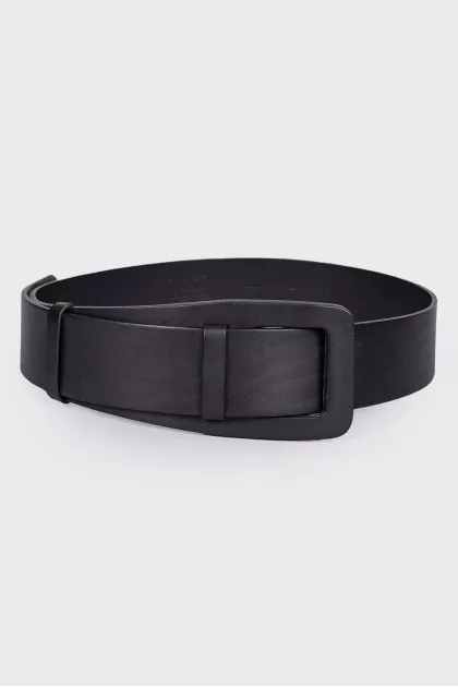 Black leather belt