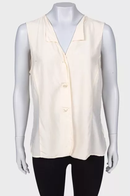 Dairy sleeveless blouse