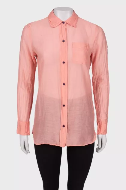 Pink shirt with pocket